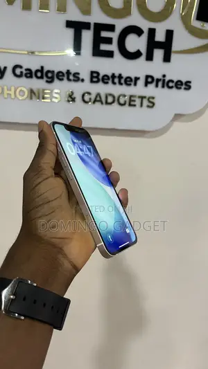 Apple iPhone 13 128 GB White