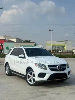 Mercedes-Benz GLE-Class 2016 White