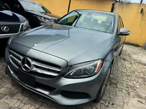 Mercedes-Benz C300 2015 Gray