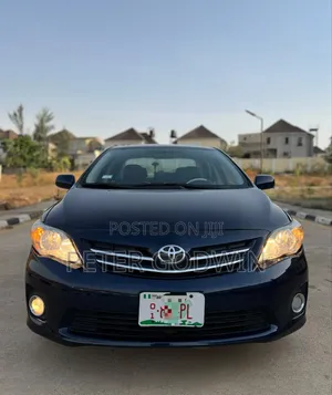 Toyota Corolla 2013 Blue