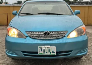 Toyota Camry 2004 Blue