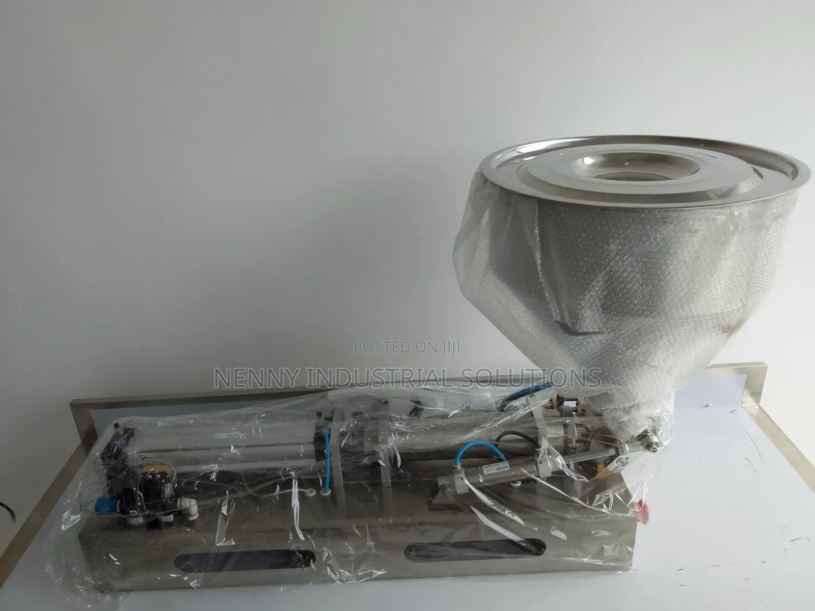 One Head Liquid Paste Filling Machine