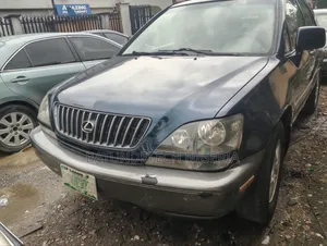 Lexus RX 2000 Blue