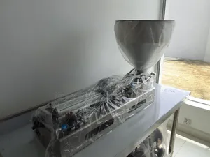 One Head Liquid Paste Filling Machine