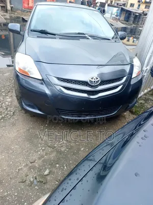 Toyota Yaris 2008 Gray