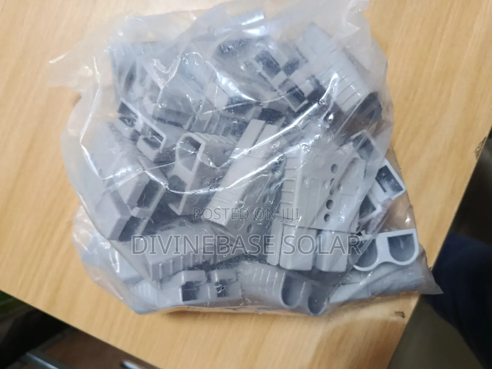 Anderson Connector 120a