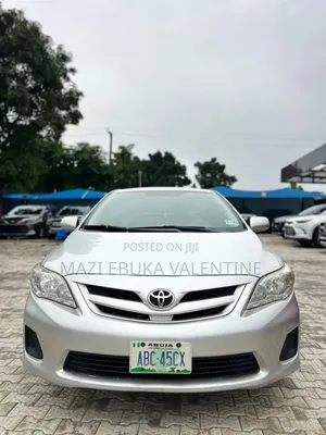 Toyota Corolla 2012 Silver