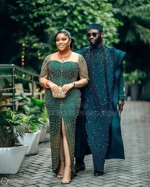 Line-Beaded Slit Gown Executive Teal Pleated Cloak Three-Piece Set