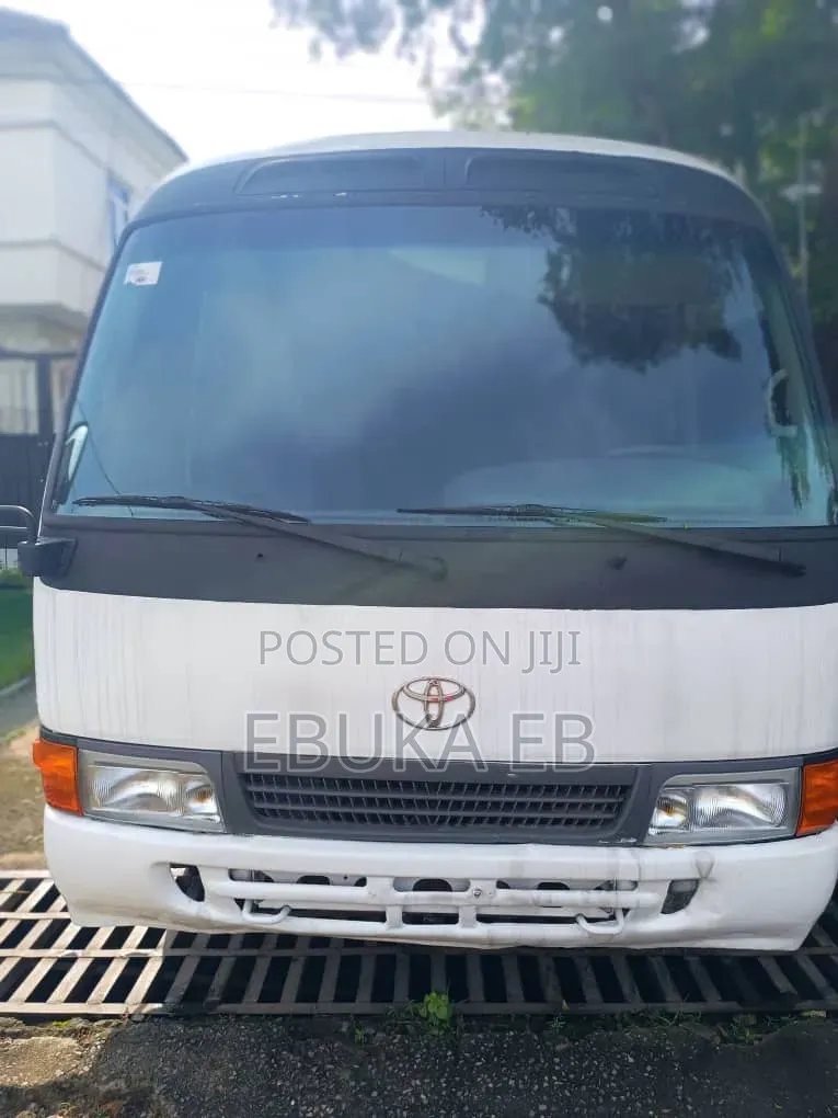 Toyota Coaster 2014 White