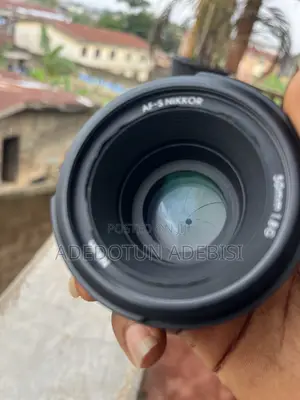 Nikon Lens