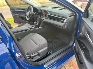 New Toyota Camry LE 2026 Blue