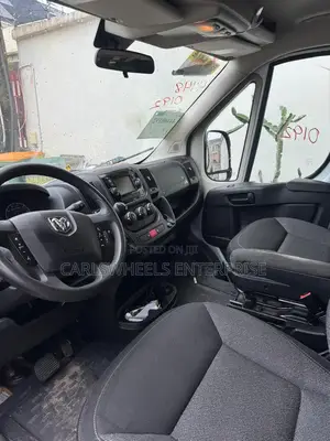 Dodge B3500 2014 Grey