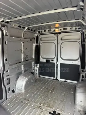Dodge B3500 2014 Grey