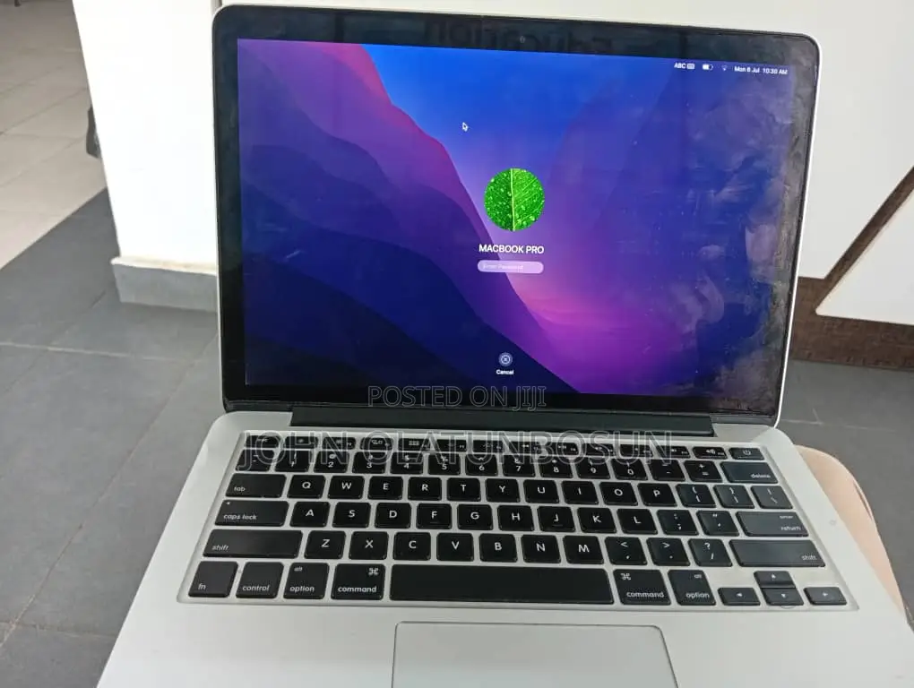 Laptop Apple MacBook Pro 2015 8GB Intel Core i5 SSD 256GB