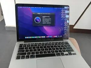 Laptop Apple MacBook Pro 2015 8GB Intel Core i5 SSD 256GB