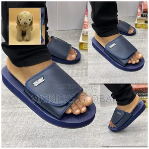 Nike Premium Comfort Slides