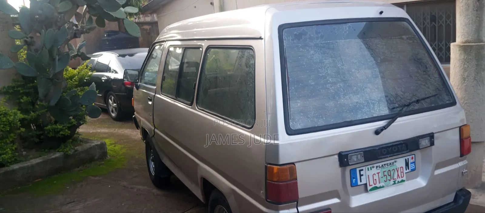 Toyota HiAce 1998