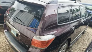 Toyota Highlander 2011 Maroon