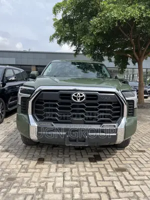 Toyota Tundra SR5 2022 Green