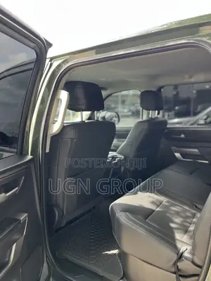 Toyota Tundra SR5 2022 Green