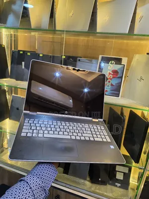 Laptop HP Pavilion X360 15t 8GB Intel Core i5 SSD 1T