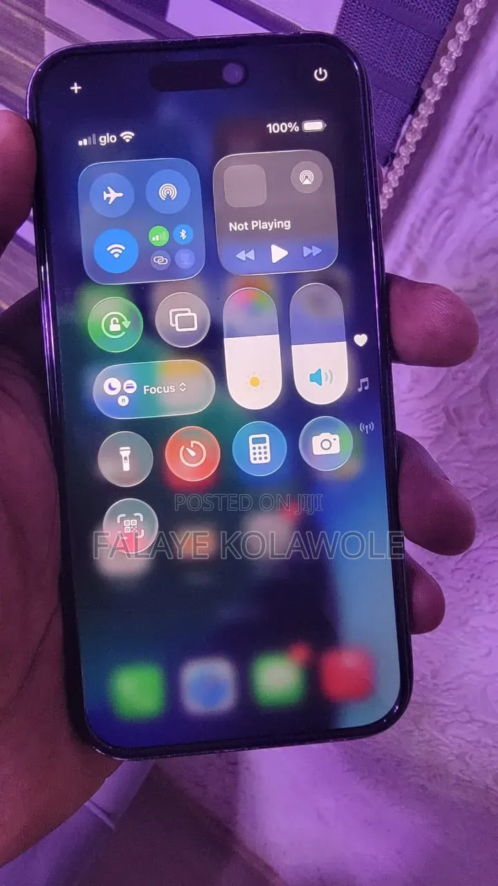 Apple iPhone 15 128 GB Gray