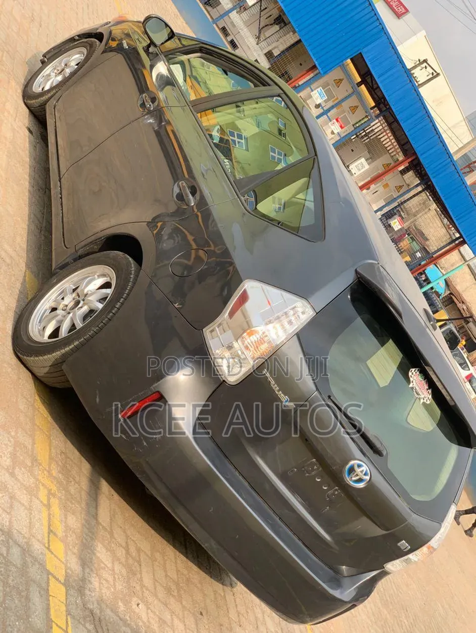 Toyota Prius 2012 Gray