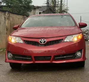 Toyota Camry SE 4dr Sedan (2.5L 4cyl 6A) 2013 Red