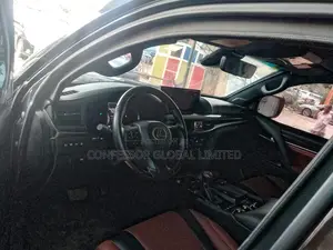 Lexus LX 2021 Black