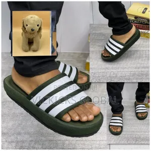 Classic Triple Stripe Comfort Slides