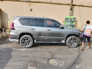 Lexus GX 2017 Gray
