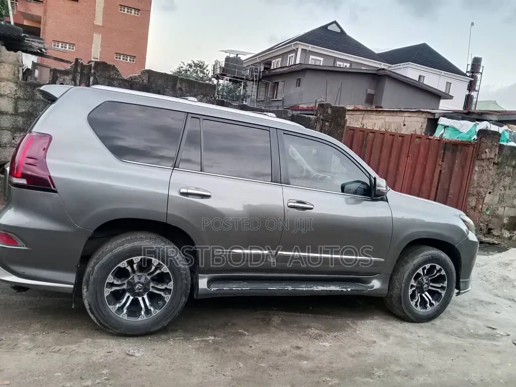 Lexus GX 2017 Gray