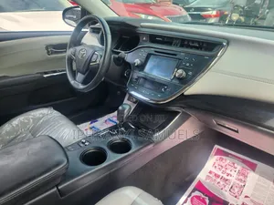 Toyota Avalon Touring FWD Sedan (3.6L 6cyl 6A) 2016 Black