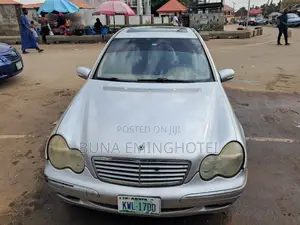 Mercedes-Benz C240 2003 Silver