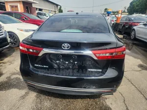 Toyota Avalon Touring FWD Sedan (3.6L 6cyl 6A) 2016 Black