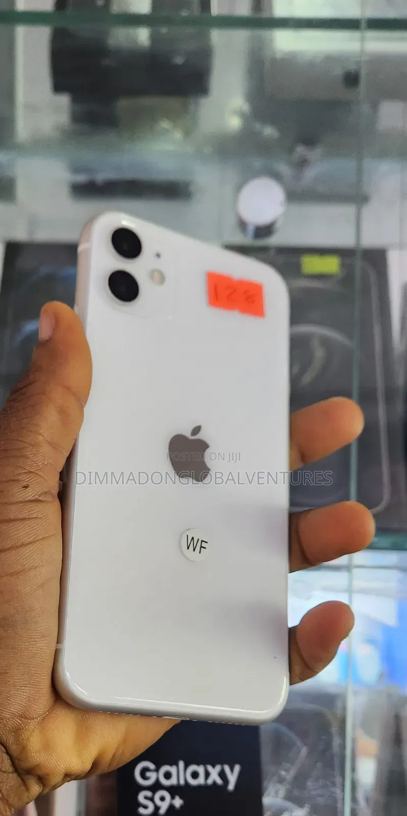 Apple iPhone 11 64 GB White