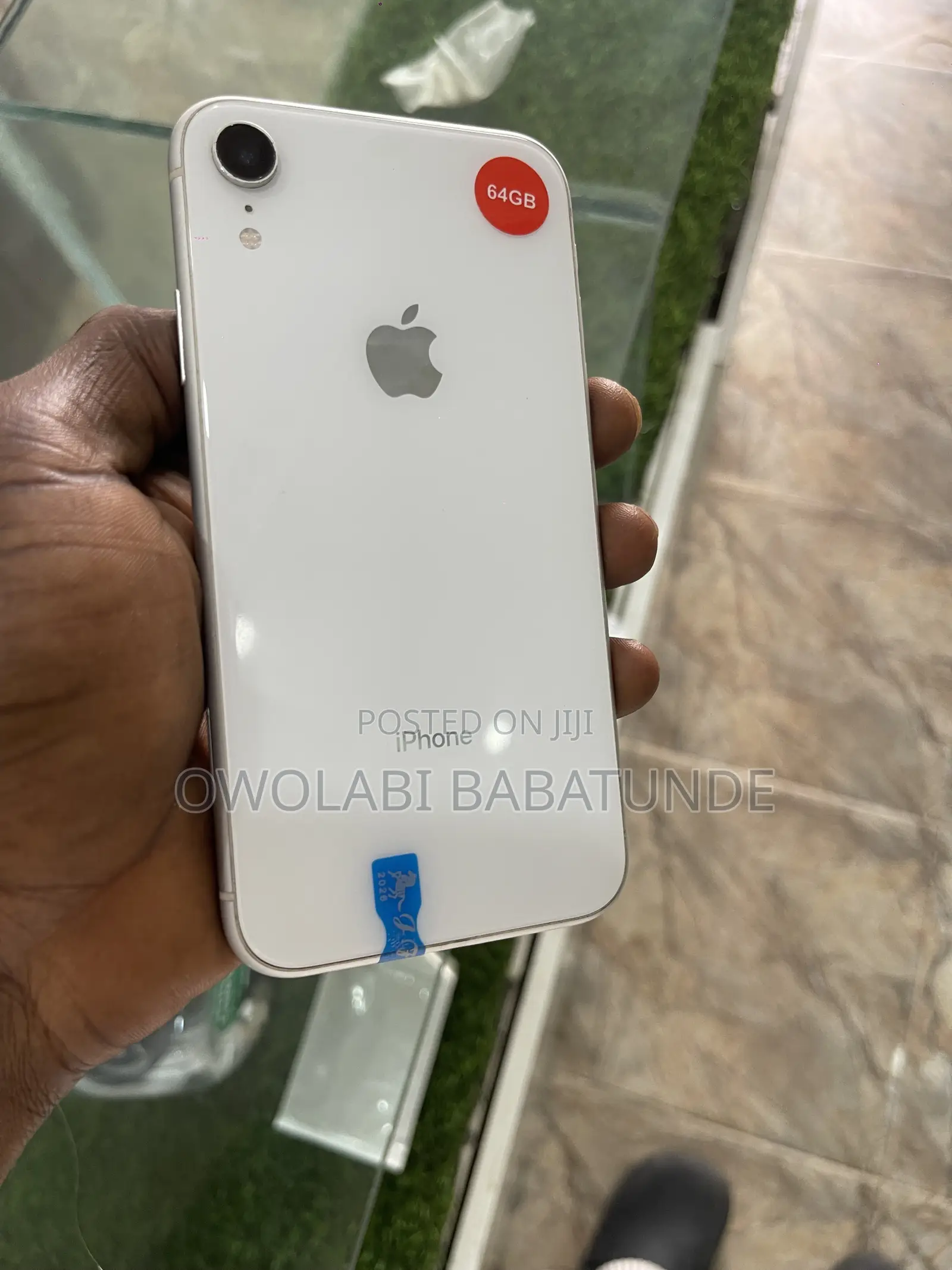 Apple iPhone XR 64 GB White