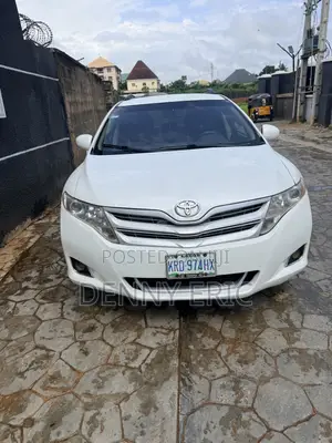 Toyota Venza 2009 White