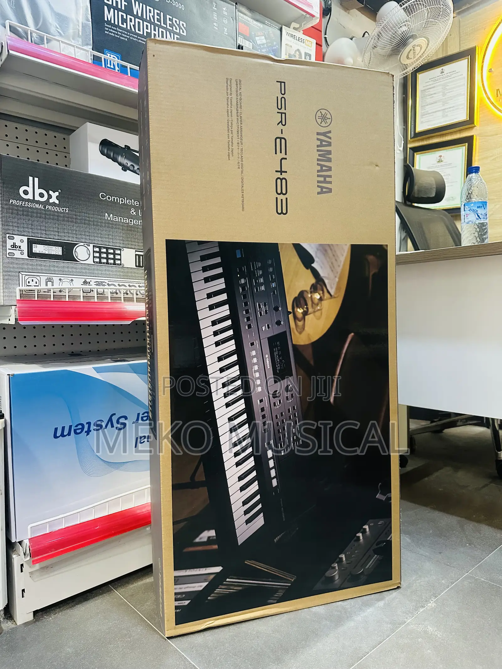 Yamaha Keyboard PSR-E483