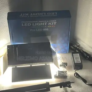 Led 800 Video Light Kit With Stand: Professional Video Led Light Kit