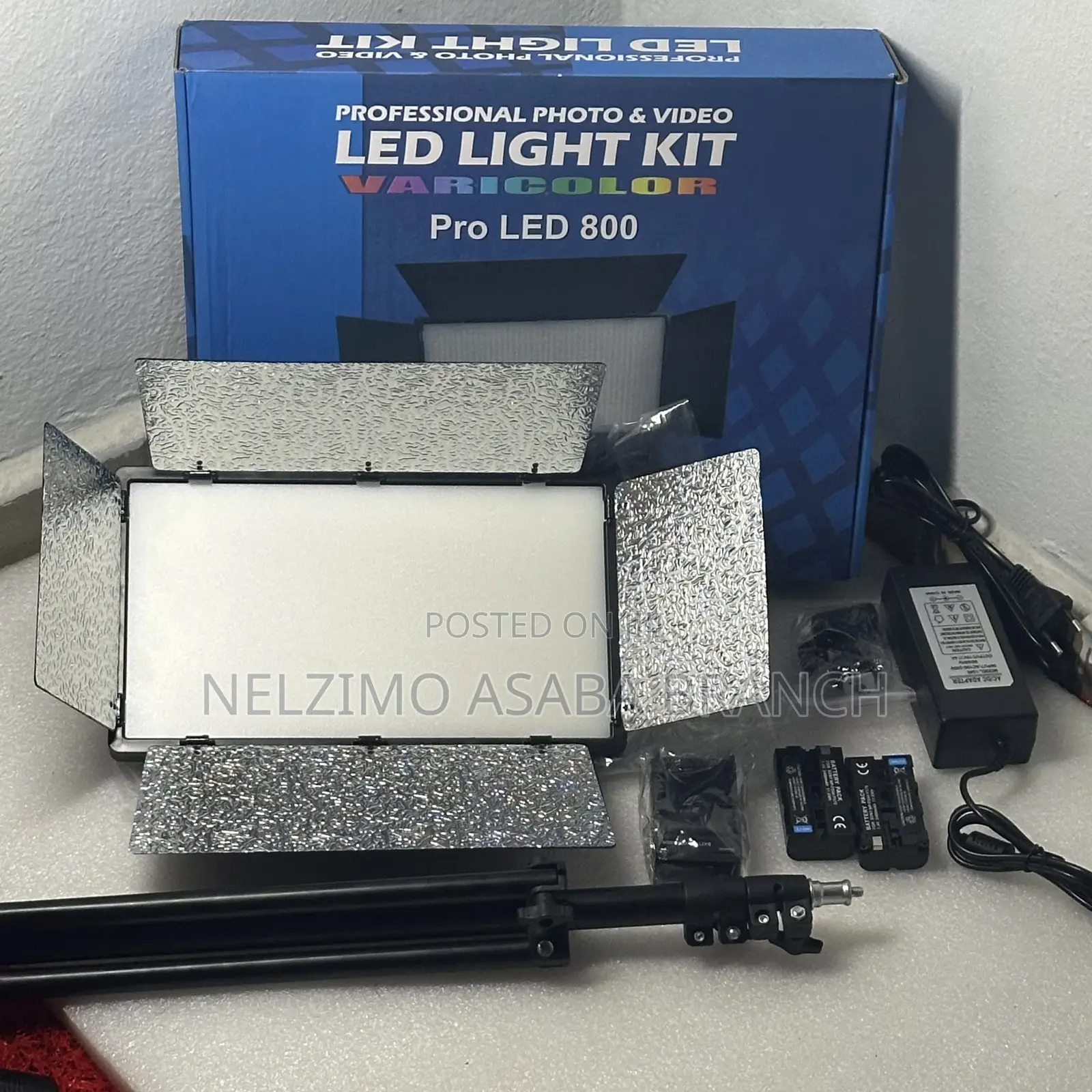 Led 800 Video Light Kit With Stand: Professional Video Led Light Kit
