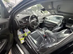 Acura MDX Advance and Entertainment Packages 4dr SUV (3.5L 6cyl 6A)