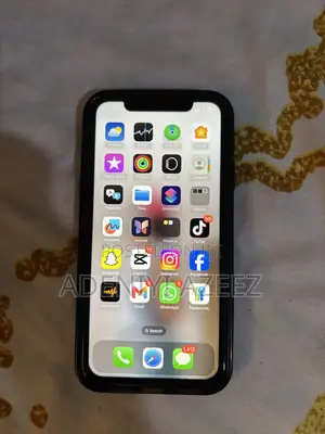 Apple iPhone XR 64 GB Yellow