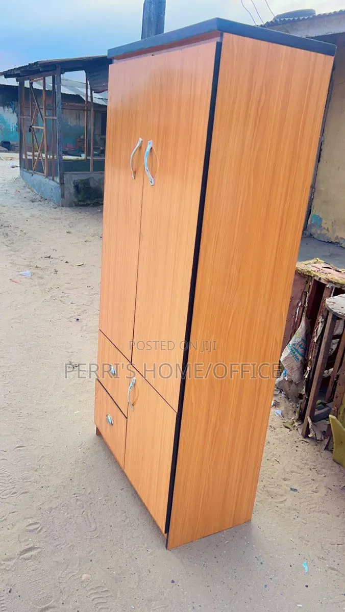 4*6 Wardrobe