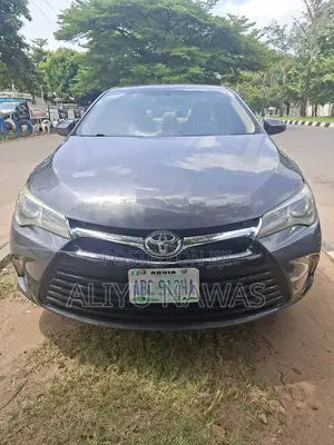 Toyota Camry 2015 Gray