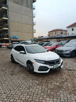Honda Civic Touring Coupe 2018 White