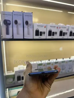 Apple iPhone 11 128 GB Black