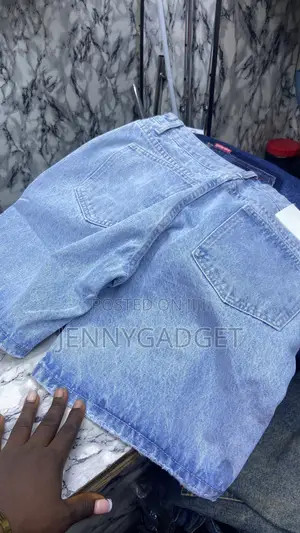 Short Male Jean