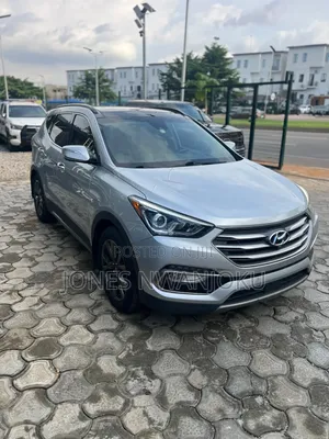 Hyundai Santa Fe 2016 Silver
