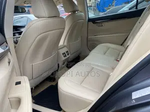 Lexus ES 2014 Gray